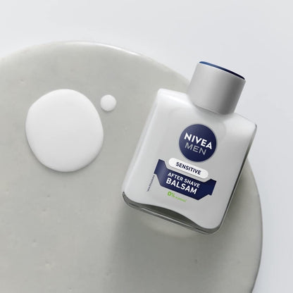 NIVEA MEN Sensitive After Shave Balsam (100 ml), beruhigendes After Shave, feuchtigkeitsspendende Hautpflege nach der Rasur mit Kamille und Vitamin E